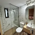 Hotel Semiramis 2*