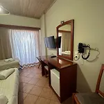 Semiramis Hotell Frínion