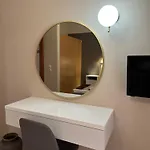 Hotel Semiramis 2*