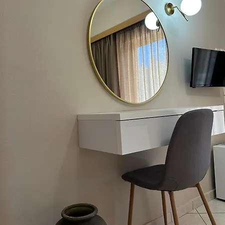 Hotel Semiramis