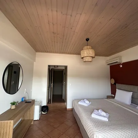 Hotel Semiramis Frínion