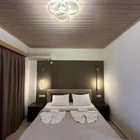 Hotel Semiramis 2*