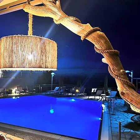 Semiramis Hotel 2*