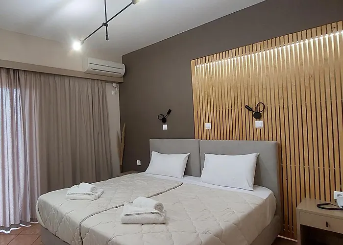 Hotel Semiramis Frínion