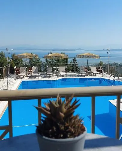 Ξενοδοχείο Semiramis 2*