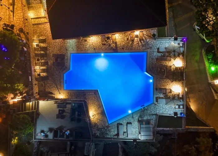 Semiramis Hotel Frínion