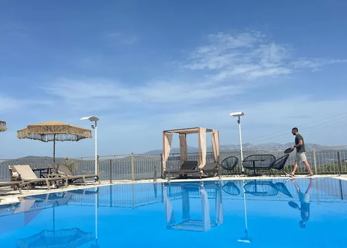 Semiramis Hotel Frínion